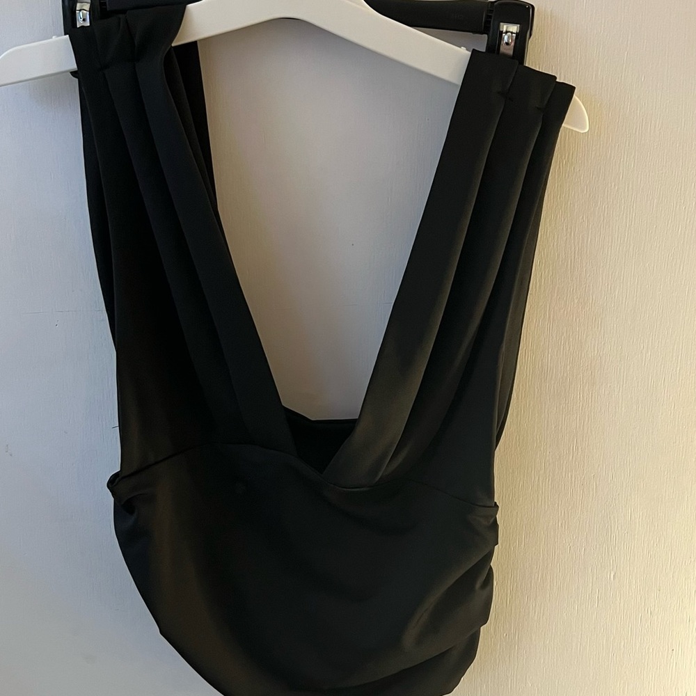 Black crop top